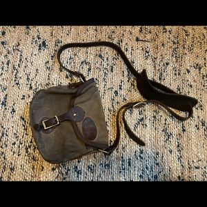 Frost River Shell Bag Size Small